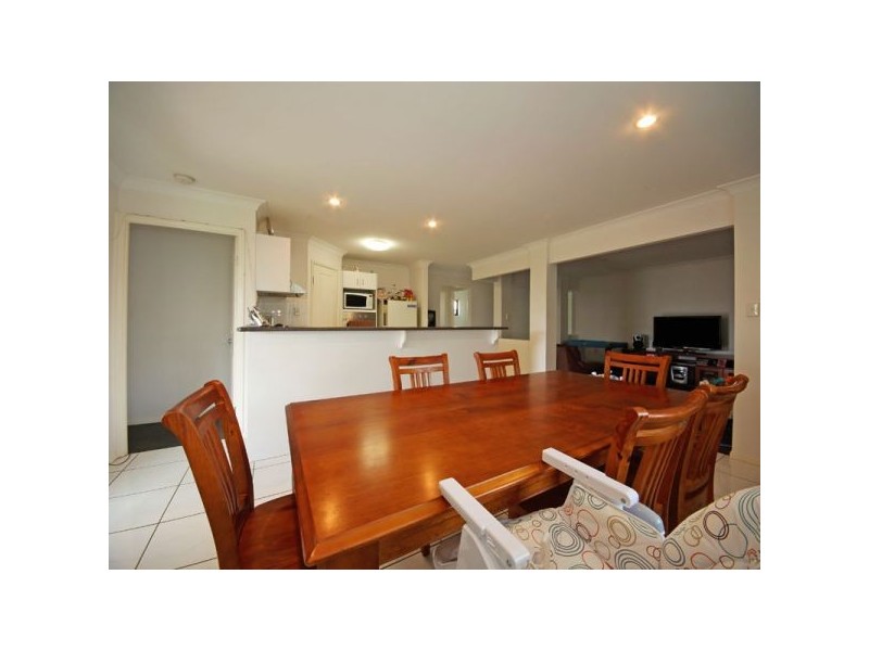 13 Grassdale Crescent, Morayfield QLD 4506