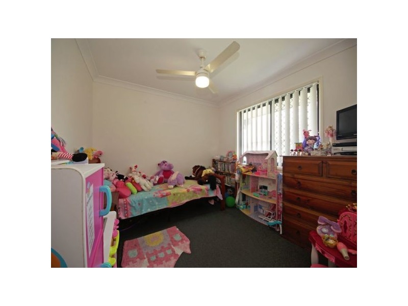 13 Grassdale Crescent, Morayfield QLD 4506