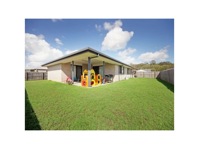 13 Grassdale Crescent, Morayfield QLD 4506