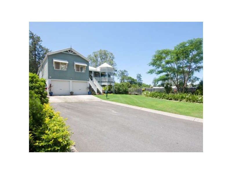 29 Carmody Court, Petrie QLD 4502