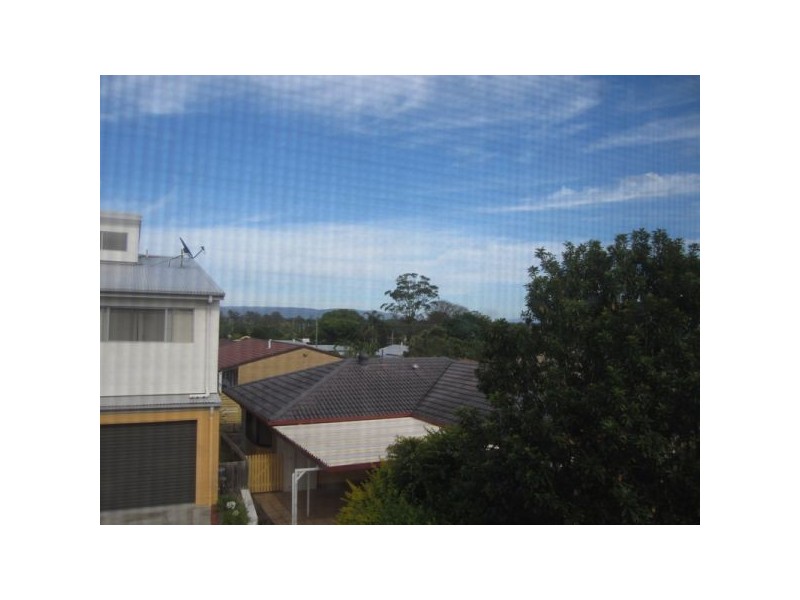 10/105-107 King Street, Caboolture QLD 4510