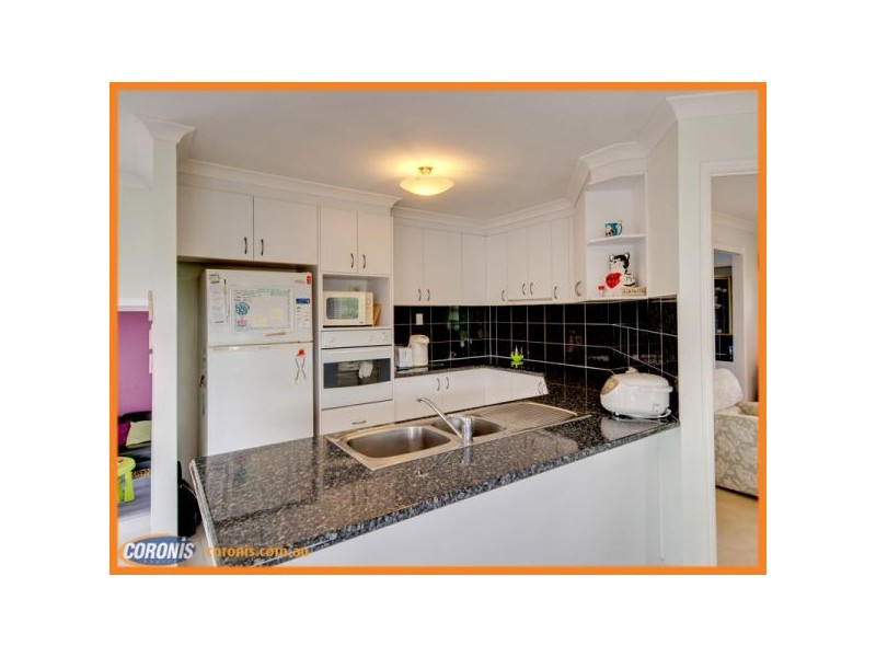 5 Mareeba Court, Arana Hills QLD 4054