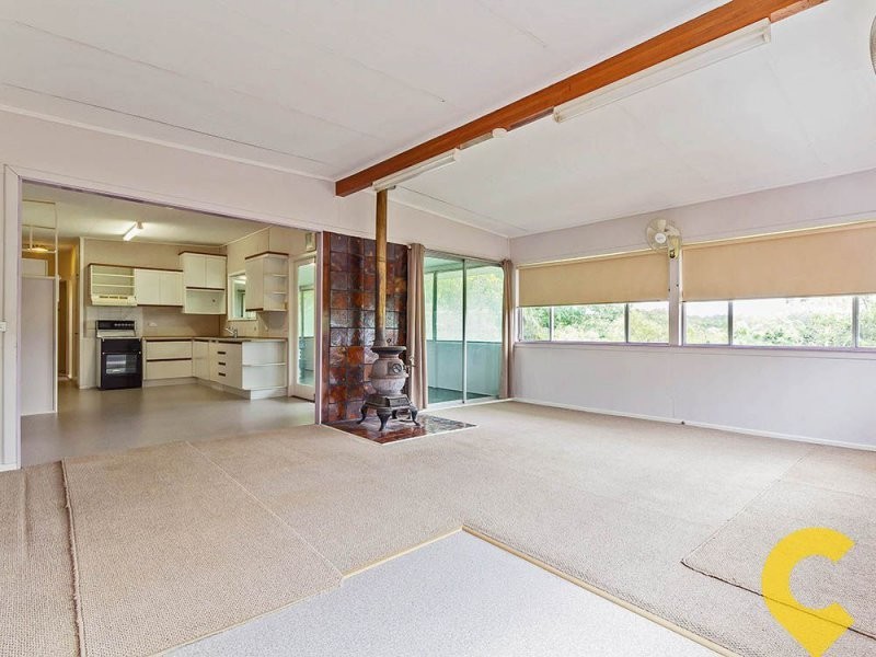 9 Lorikeet Court, Arana Hills QLD 4054