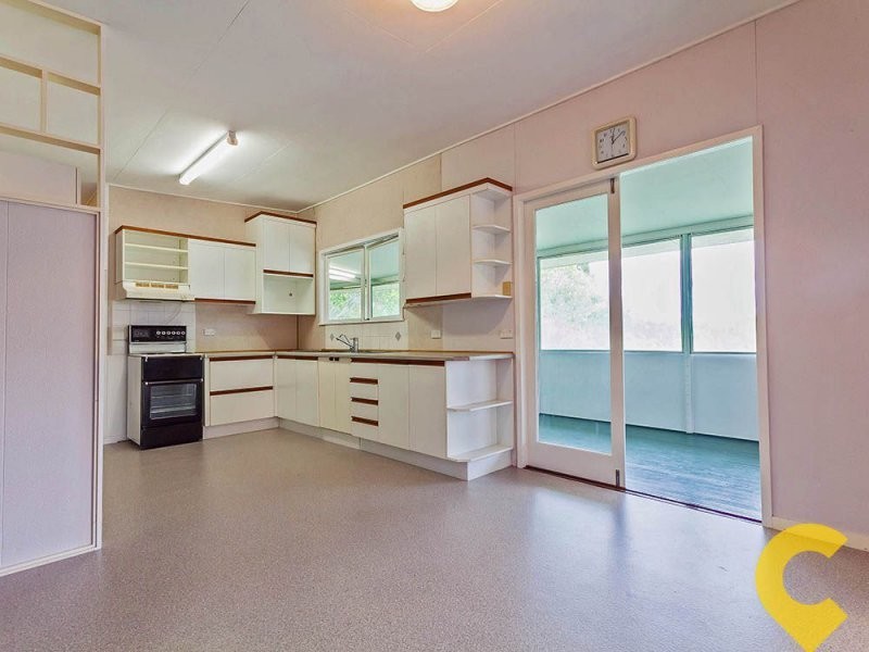 9 Lorikeet Court, Arana Hills QLD 4054