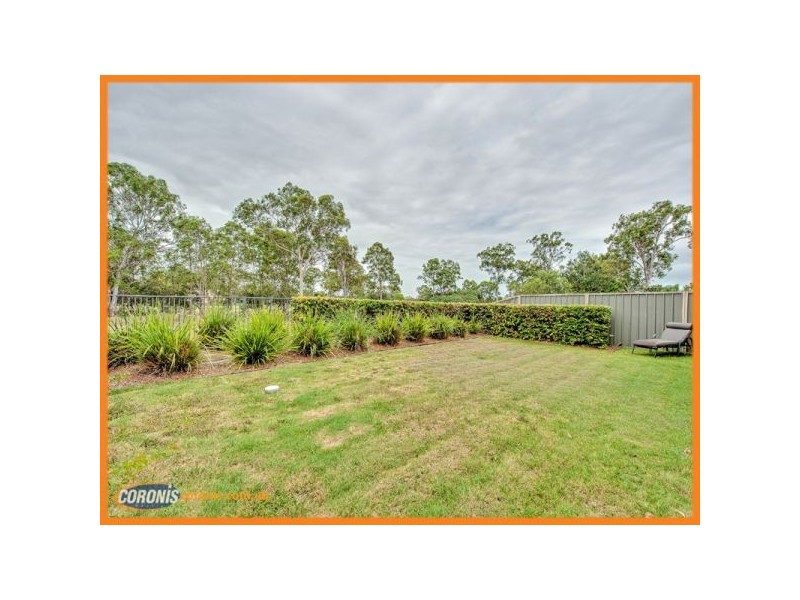 10 Chip In Place, Helensvale QLD 4212