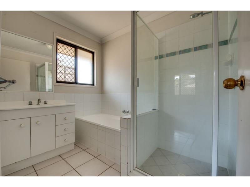 76 Storr, Goodna QLD 4300