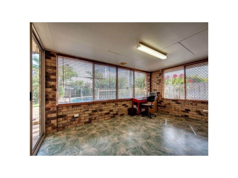 1 Dolomite Street, Runcorn QLD 4113