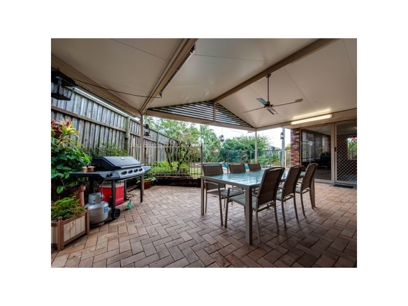 1 Dolomite Street, Runcorn QLD 4113