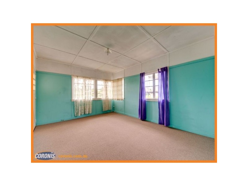 18 Crowley Street, Zillmere QLD 4034