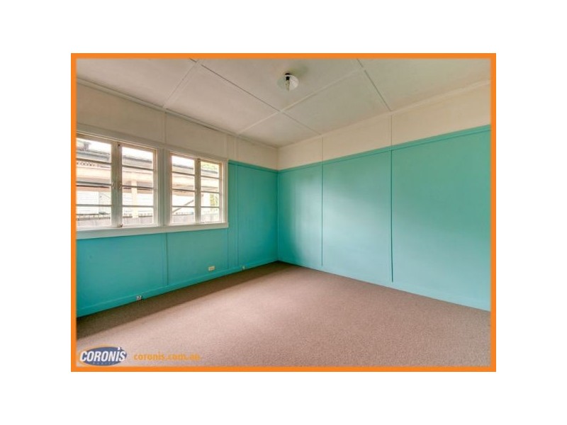 18 Crowley Street, Zillmere QLD 4034