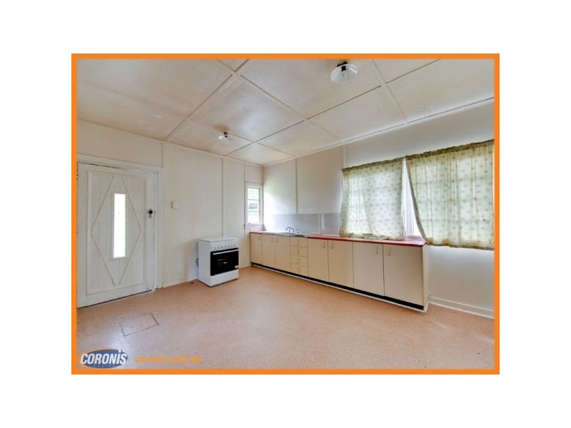 18 Crowley Street, Zillmere QLD 4034