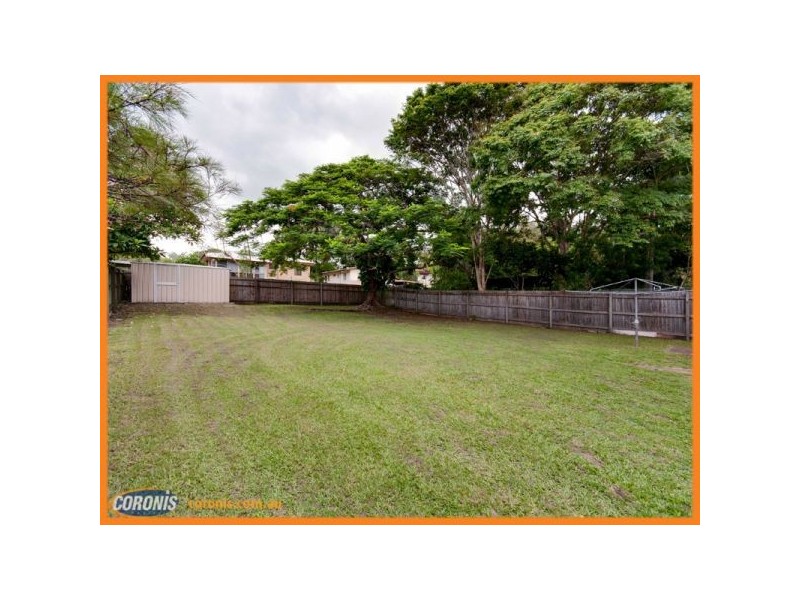 18 Crowley Street, Zillmere QLD 4034