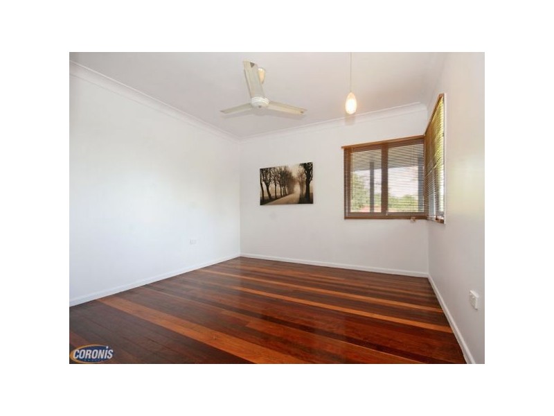 128 Appleby Road, Stafford Heights QLD 4053