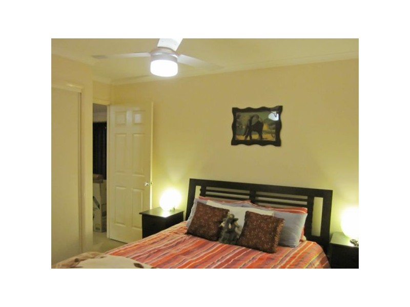 8/262 Cavendish Road, Coorparoo QLD 4151