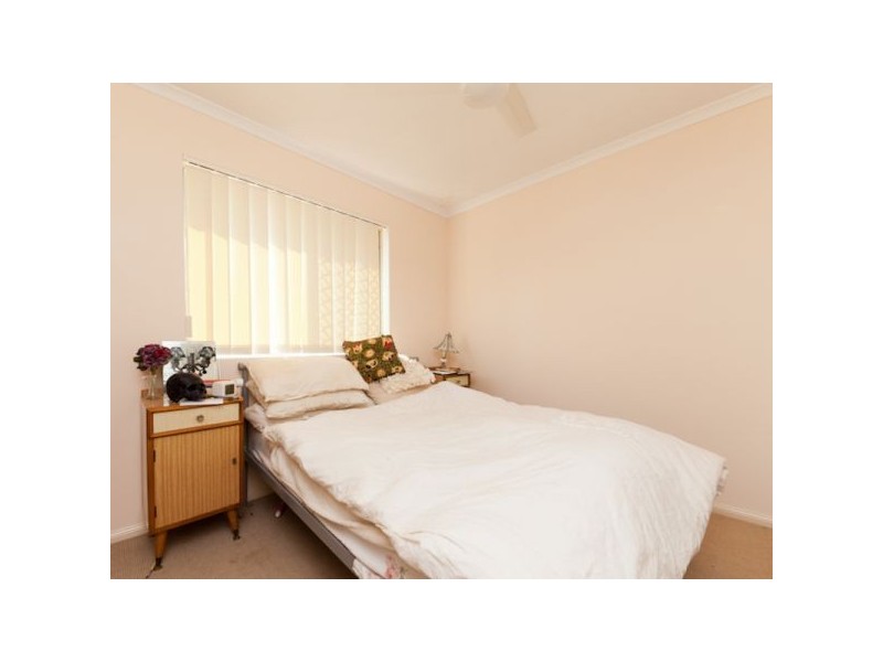 8/262 Cavendish Road, Coorparoo QLD 4151