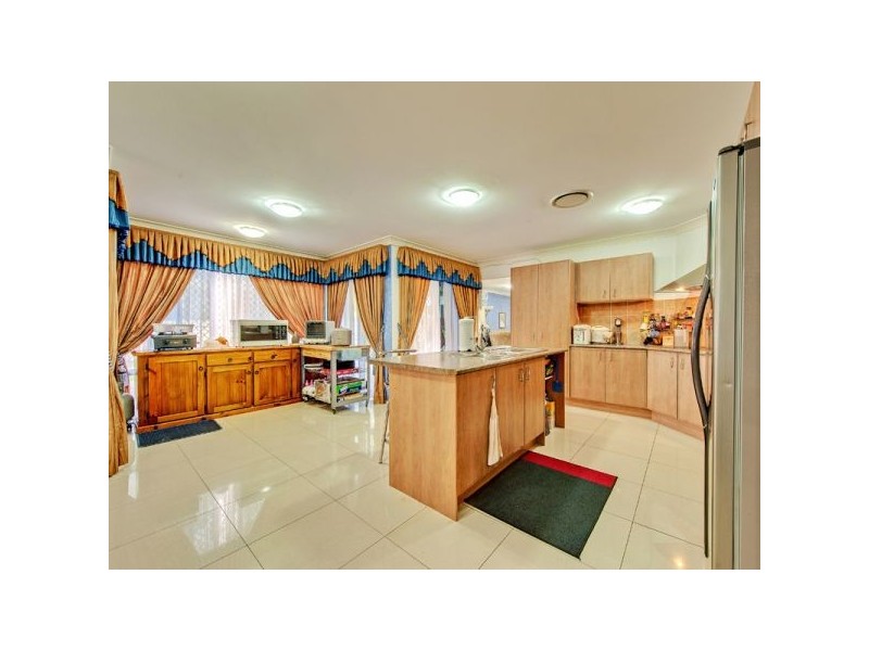 43 Meadowbrook Drive, Meadowbrook QLD 4131