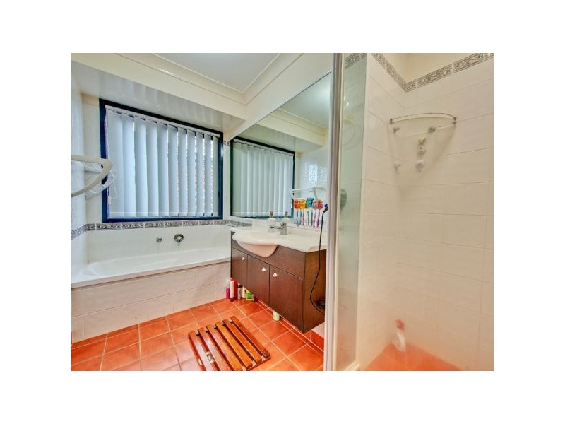 43 Meadowbrook Drive, Meadowbrook QLD 4131