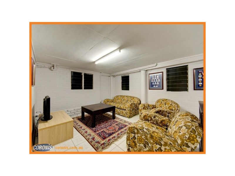 15 Ellamark Street, Banyo QLD 4014