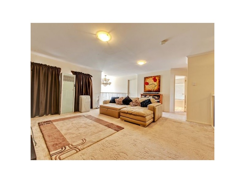 10 Dew Close, Springfield Lakes QLD 4300