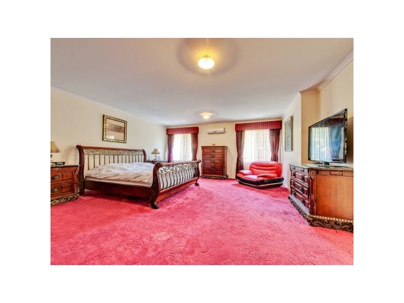 10 Dew Close, Springfield Lakes QLD 4300