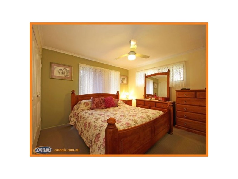 4 Alexander Crescent, Morayfield QLD 4506