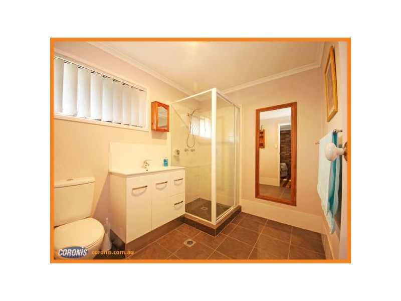 4 Alexander Crescent, Morayfield QLD 4506