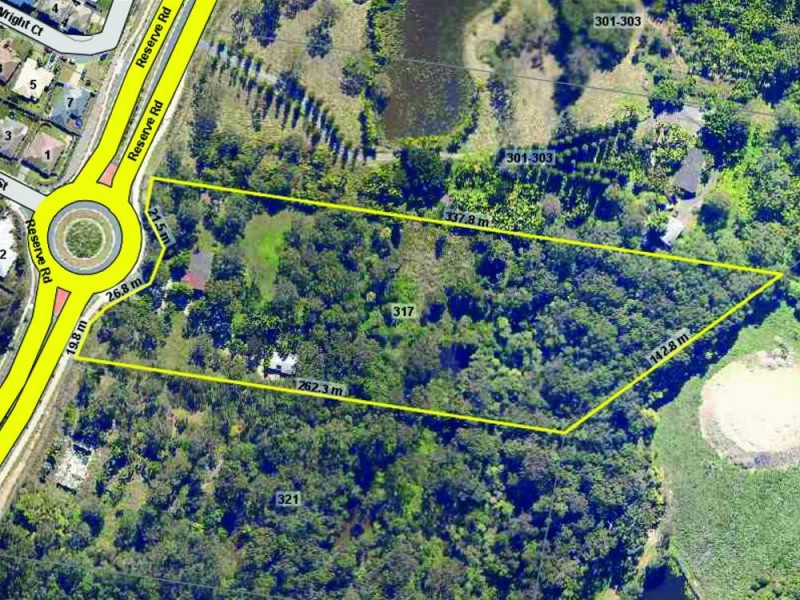 317 Reserve Rd, Upper Coomera QLD 4209