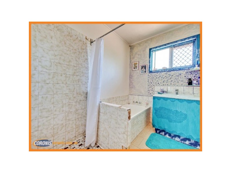 3 Clivia Crescent, Daisy Hill QLD 4127