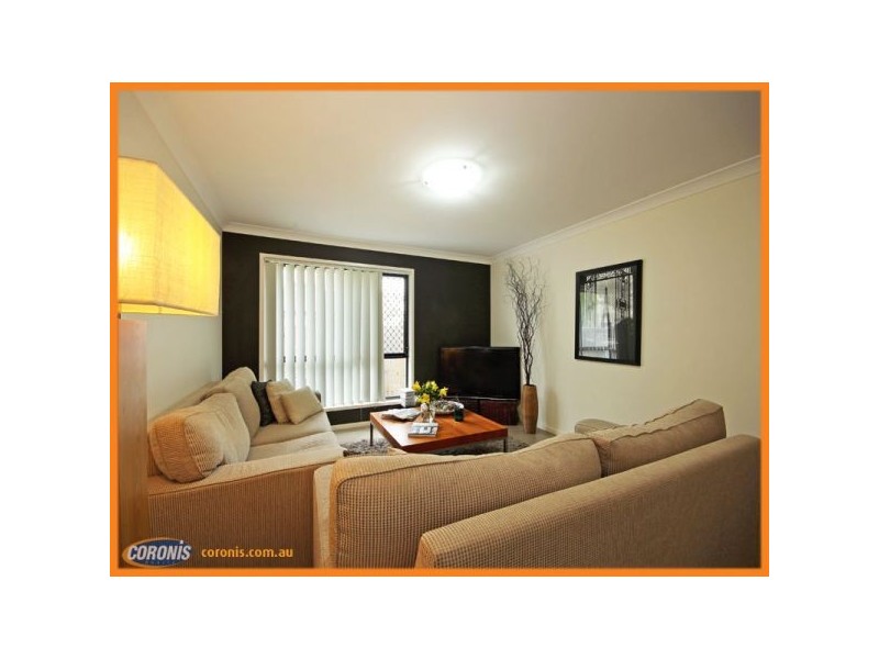 17 Booyong Place, Bridgeman Downs QLD 4035