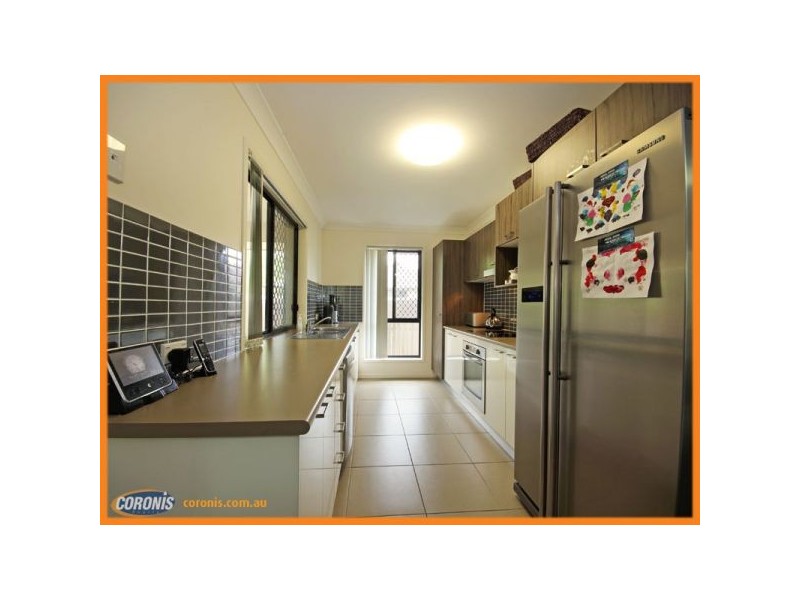 17 Booyong Place, Bridgeman Downs QLD 4035