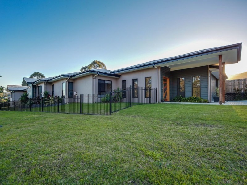 2 Coachella Crescent, Upper Coomera QLD 4209