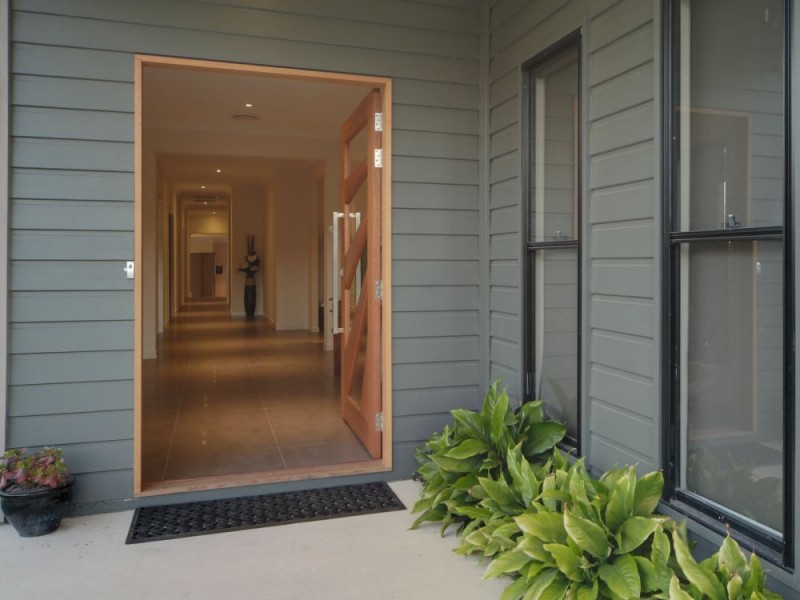 2 Coachella Crescent, Upper Coomera QLD 4209