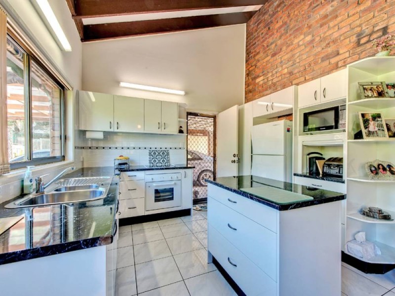 21 Riversdale Road, Oxenford QLD 4210