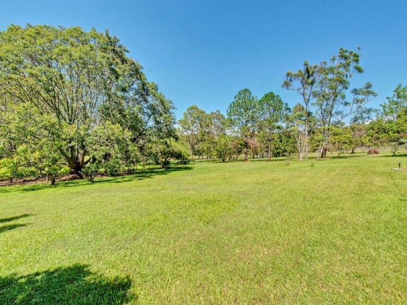 21 Riversdale Road, Oxenford QLD 4210