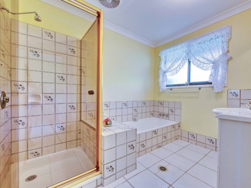 21 Riversdale Road, Oxenford QLD 4210