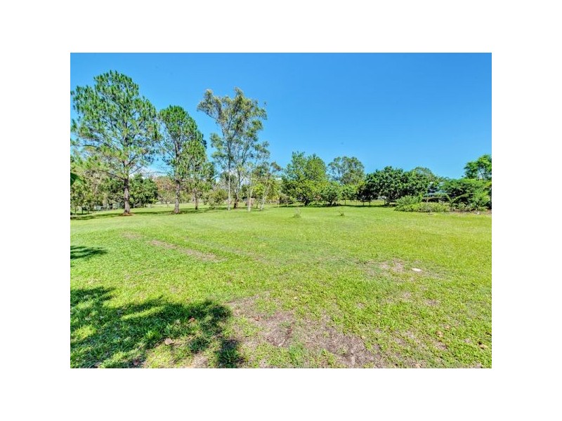 21 Riversdale Road, Oxenford QLD 4210