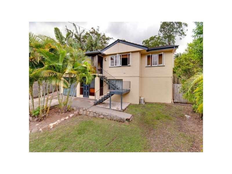 31 Mitchell Street, Arana Hills QLD 4054