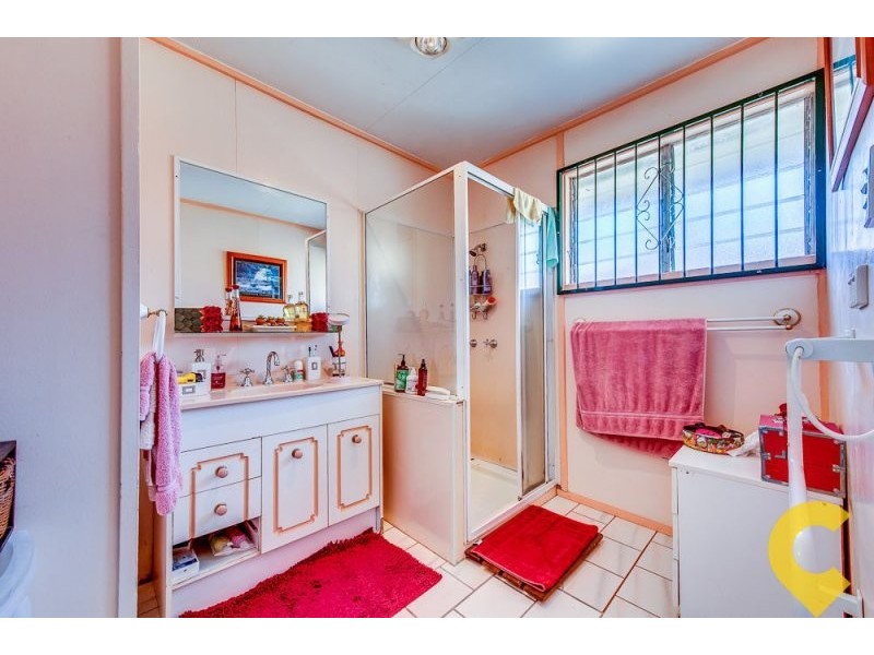 1 Bellevue Road, Goodna QLD 4300