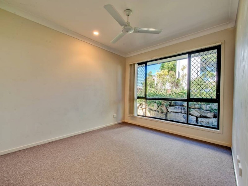 5 Aspect Terrace, Springfield Lakes QLD 4300