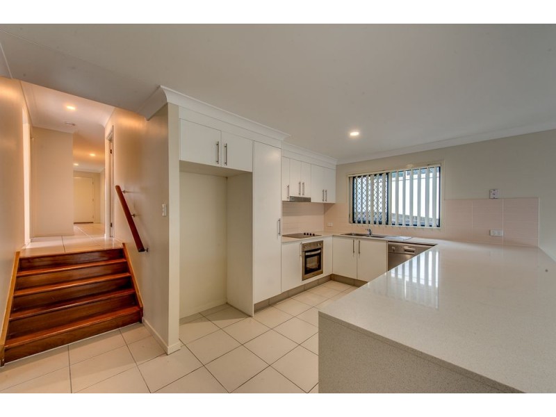 5 Aspect Terrace, Springfield Lakes QLD 4300