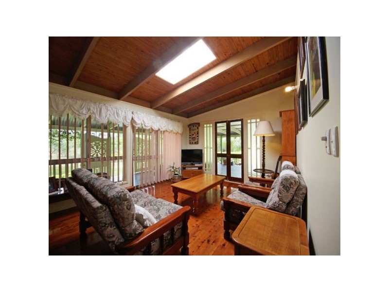 10 Kensleigh Avenue, Bellmere QLD 4510