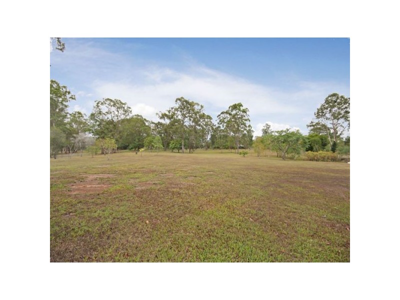 10 Kensleigh Avenue, Bellmere QLD 4510