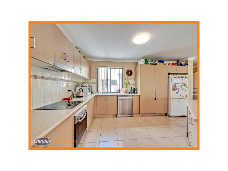 13 Saltwater Boulevard, Oxenford QLD 4210