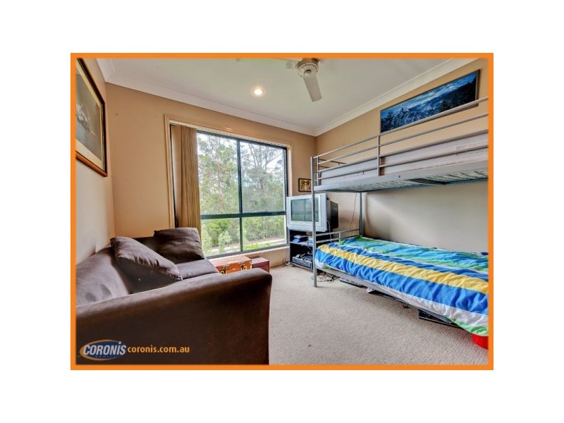 13 Saltwater Boulevard, Oxenford QLD 4210