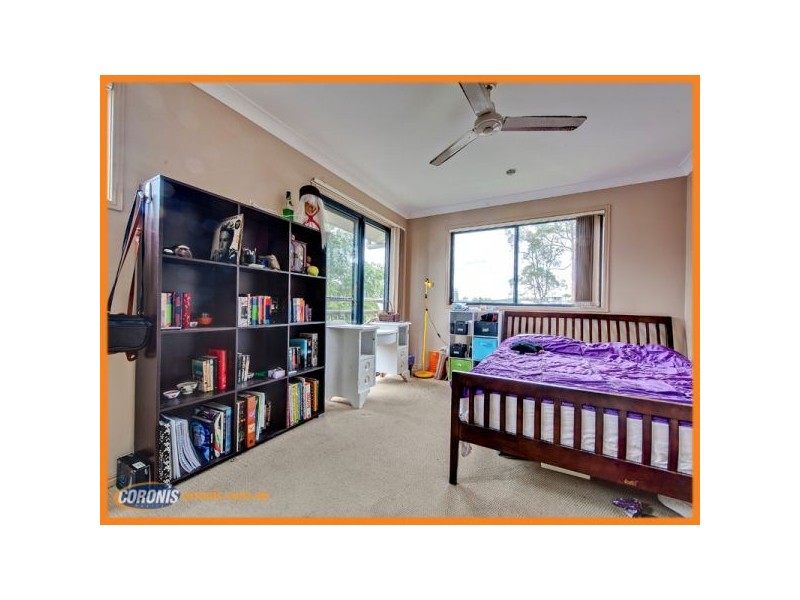 13 Saltwater Boulevard, Oxenford QLD 4210