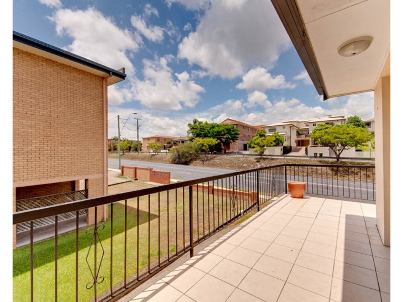 2/157 Stafford Road, Kedron QLD 4031