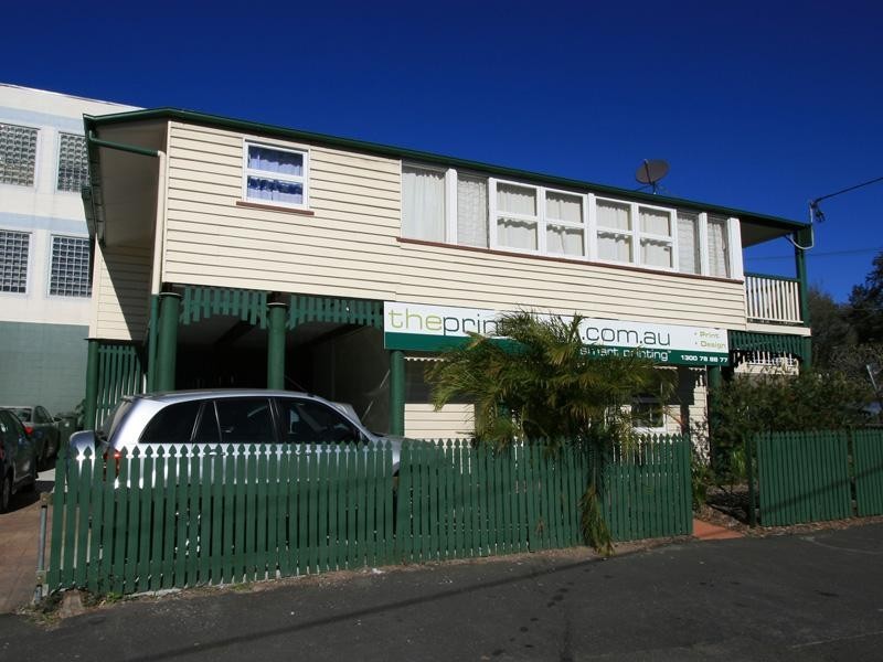 Warry St, Fortitude Valley QLD 4006