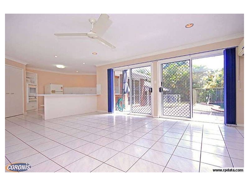 Arana Hills QLD 4054