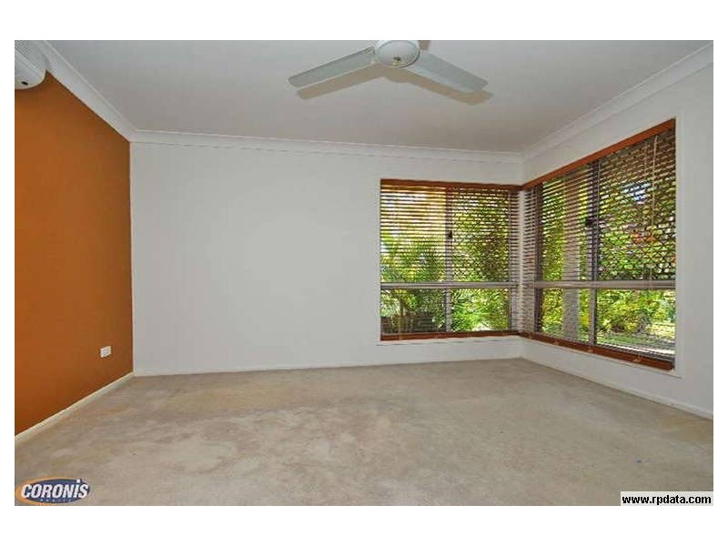 Arana Hills QLD 4054