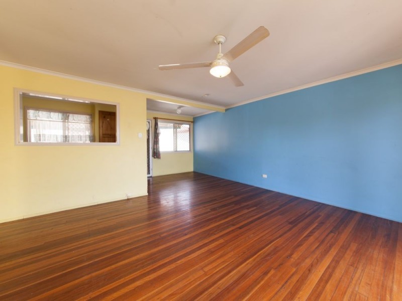 1 Wain Ave, Logan Central QLD 4114